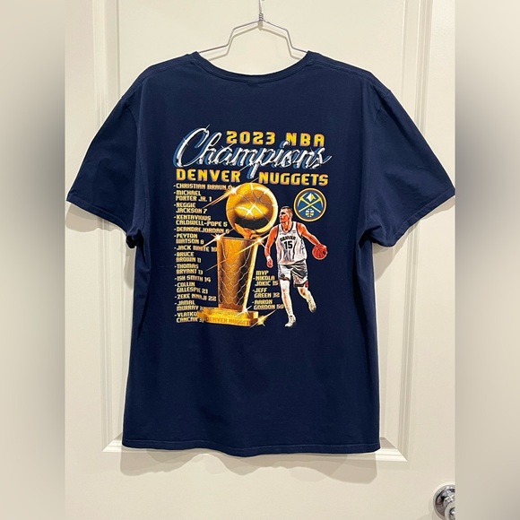 ❌SOLD❌ Modern Denver Nuggets Champions T Shirt Fruit of the loom - Picture 4 of 7